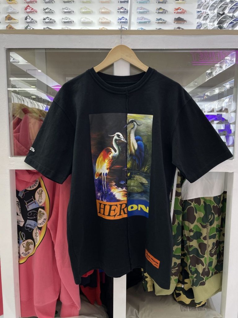 173551-img1-1669973425-768x1024 Heron Preston Split Tee